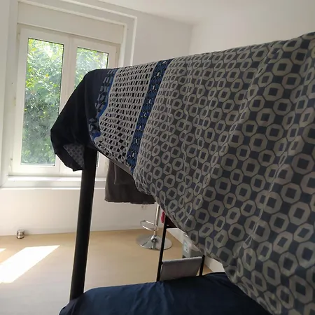 Couette-café Locatif Gle